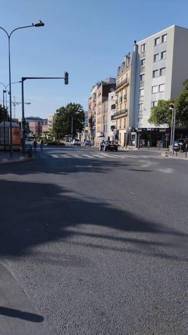 Joli Appart A 10 Minutes De Paris En Metro - Parking Offert Saint-Ouen  Exterior foto